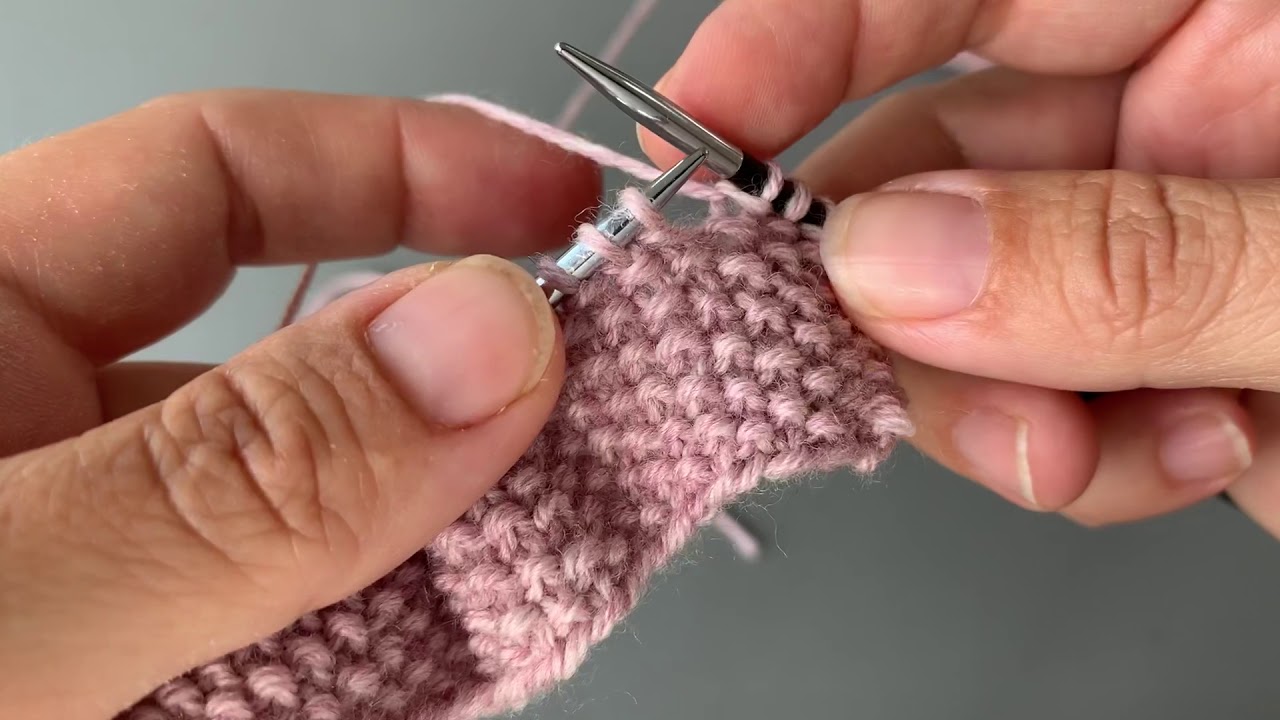 Lavet en kontrakt grundlæggende mager Lær at strikke: Sådan laver du perlestrik - YouTube