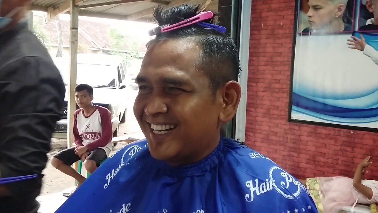 pangkas rambut  gaul  pupus landong sambikarto Kec 