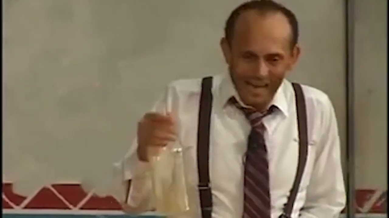 شاهد حسن ابو طبق وهو بيقول للعبة يخربيت ام اللي يزعلك بعد مكلت الزبدية كلها لوحدها 😂😂