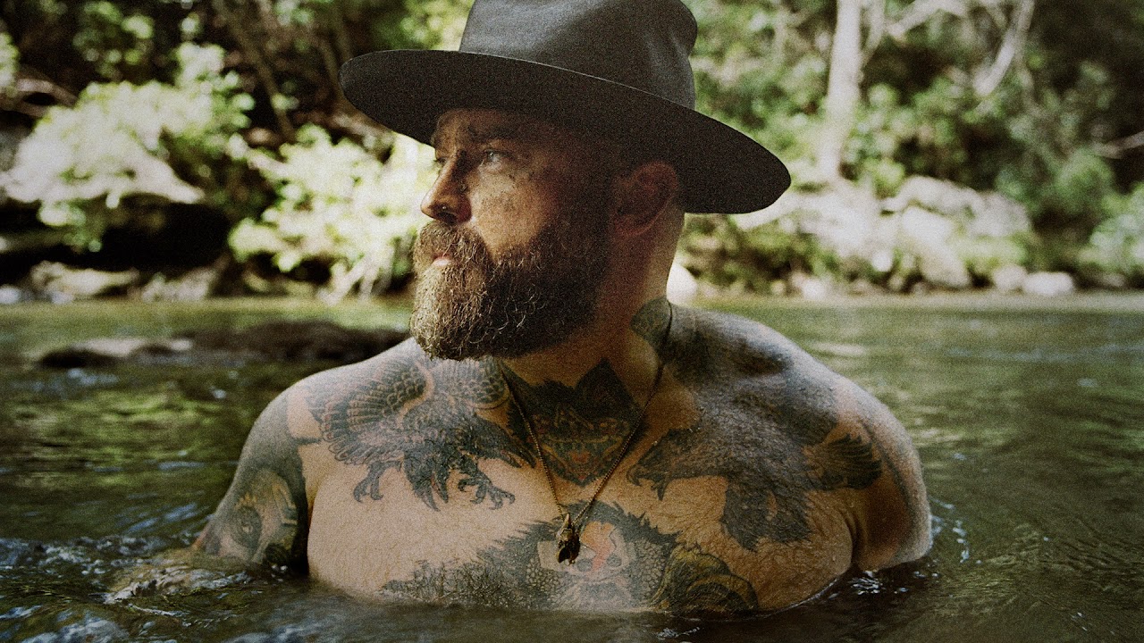 Country Star Zac Brown Looks Jacked in Shirtless Instagram Photo