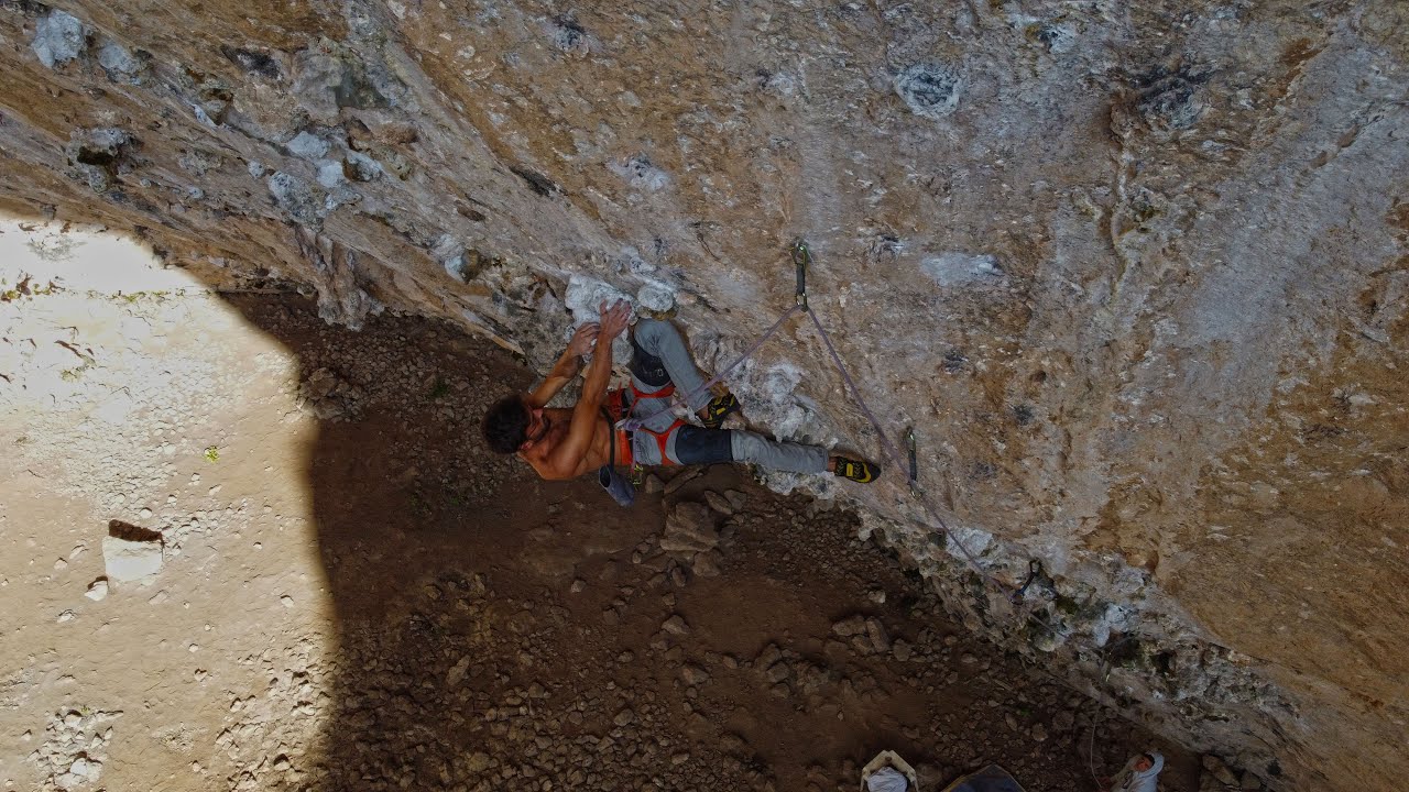 Edu "El Loco" Cayuela - Progressive (8a)