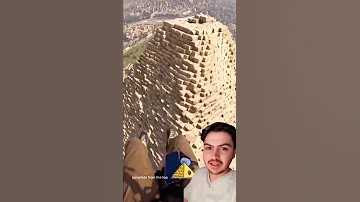 اتحداك تعرف ايش هذا يلي فوق الهرم 