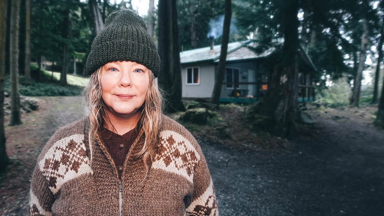 Solo Off-Grid Living: Winter Forest Cleanup