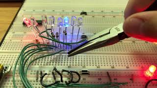 DSF Final Project - Line Tracker test with LEDs - Vinicius Lepca