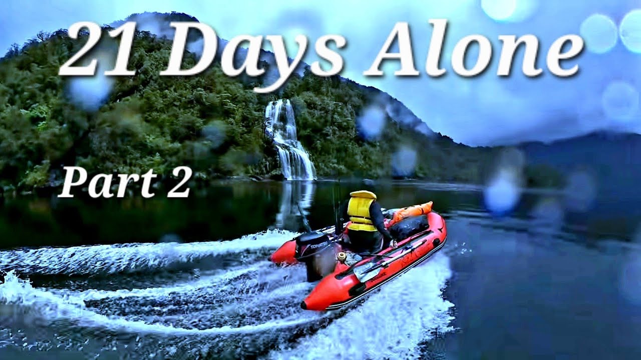 3 Week Solo Fiordland Survival | 50 knot Storms and Eating What I Catch