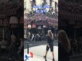 5月1日🇫🇷実はメーデーだけじゃない⁉️フランスでは大事な人へスズランを贈る日✨皆んなにも幸せ届くかな？　#parisstyle #パリ旅行 #パリの服装