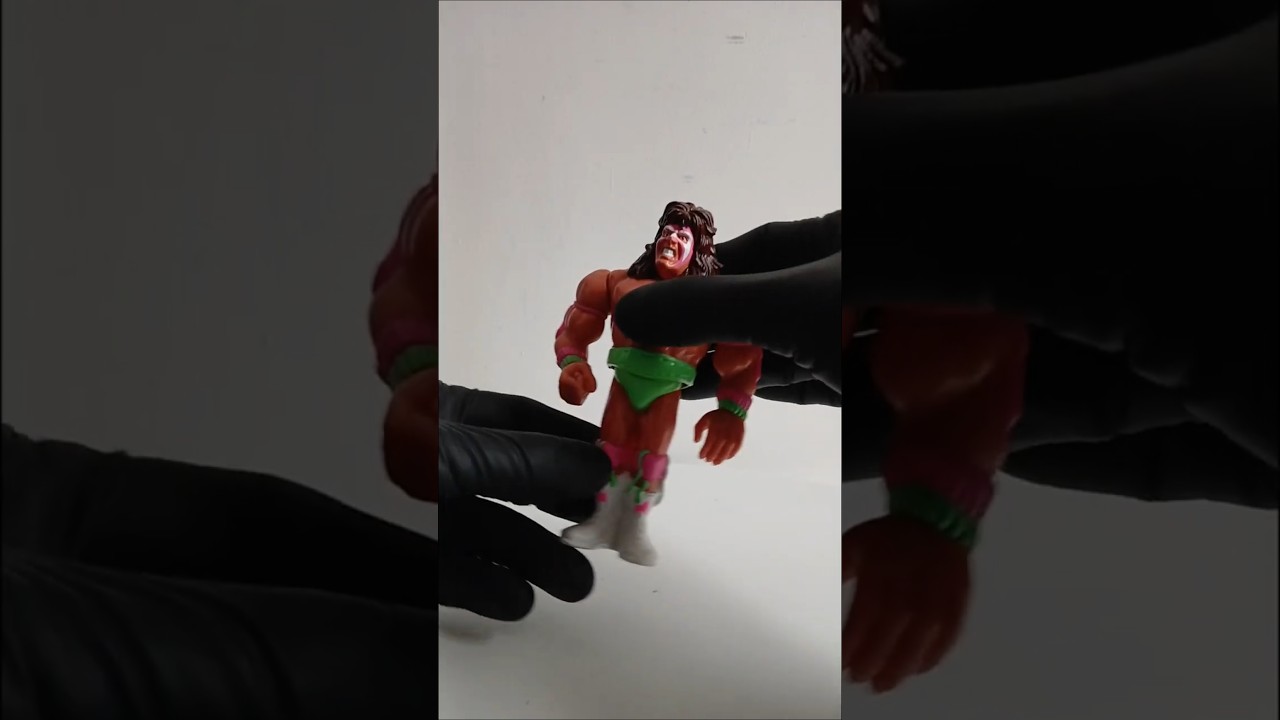 WWF Hasbro Wrestling Figure Ultimate Warrior Series 1