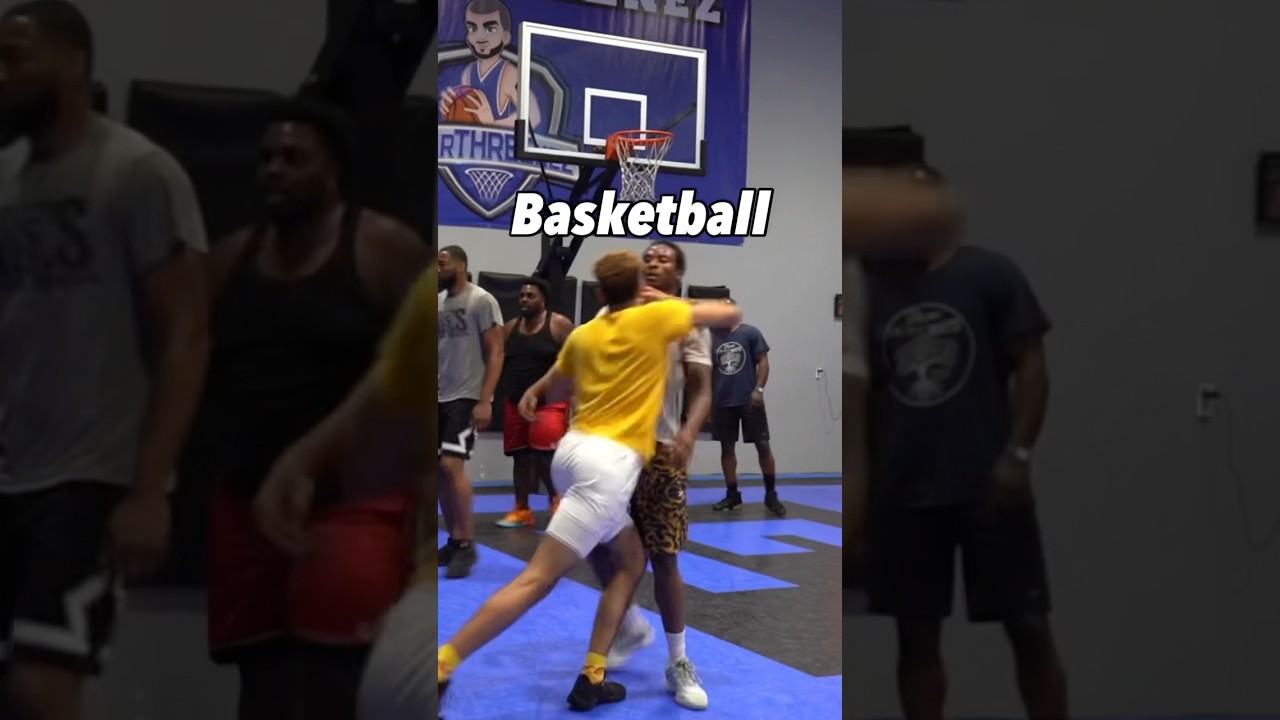 Trash Talkers Pulled Up? #marthreenez #basketballtrashtalk #trashtalkers #basketball
