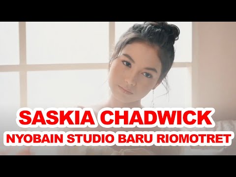 SASKIA CHADWICK PERTAMA PHOTOSHOOT DI STUDIO BARU RIOMOTRET #klikulik EPS 63