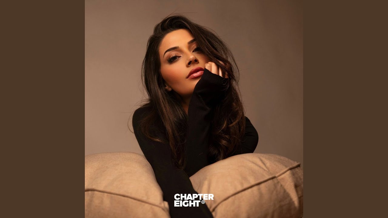 The One That Got Away (Acoustic) adlı videoyu YouTube'da izle The One That Got Away (Acoustic) adlı videoyu YouTube'da izle