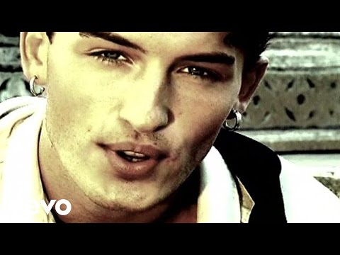 Rudolf Krisz - Egy Pillanat Itt Maradt