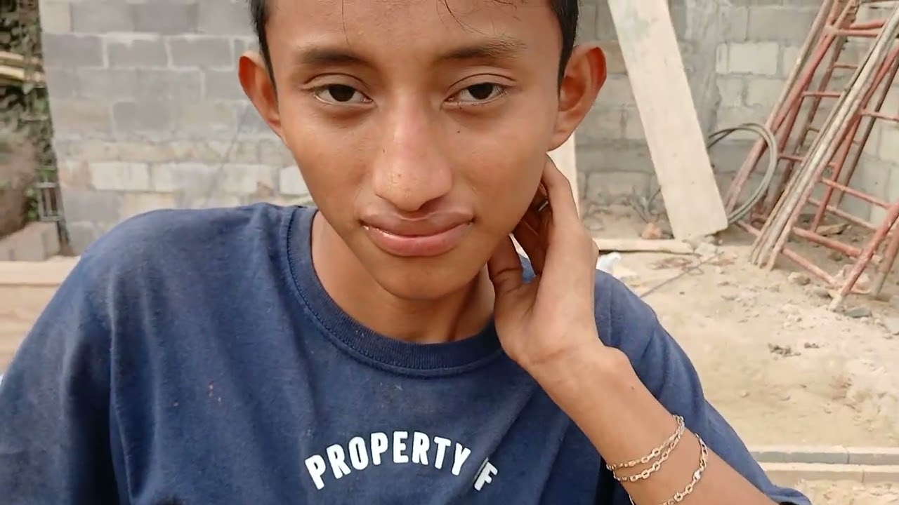 Ay padre vean como tiene el cuerpo de yeyzon