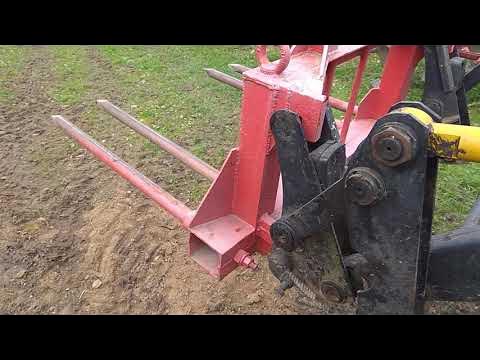 Треугольник на мтз. Вилы для трактора мтз 80 чертеж. Кран на заднюю навеску трактора т-40. Вилы на кун для сена. Вилы на заднюю навеску.