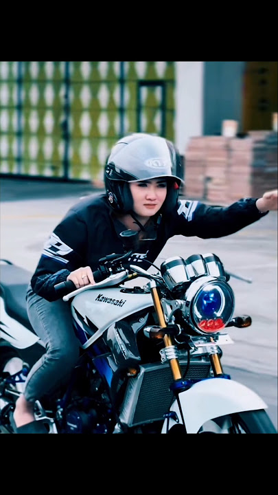 Story Wa Cewek Riding Ninja#shorts #ninjass #ninjar #ninjarr #ninja2tak #vibes  #storywa #storytime