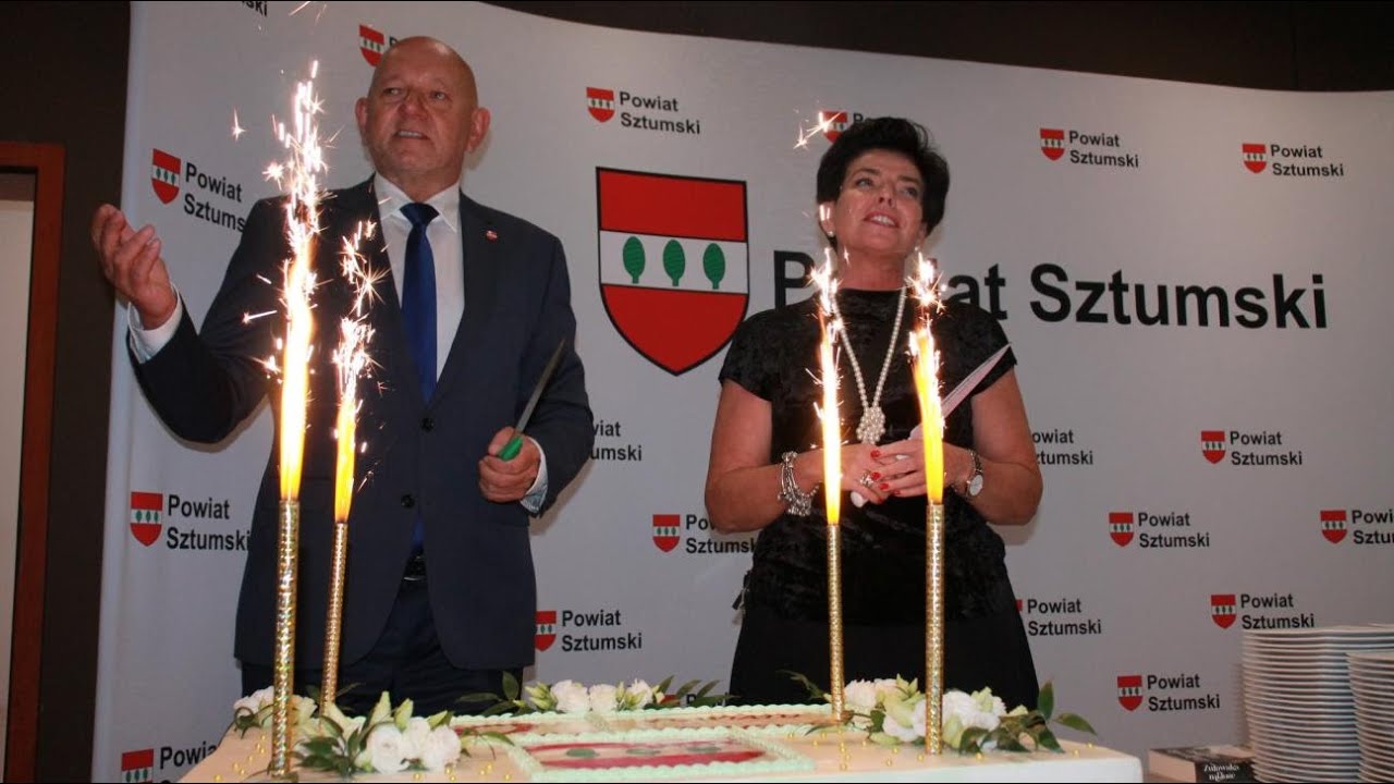 Powiat Sztumski istnieje już 20 lat! Z tej okazji wręczono medale honorowe.