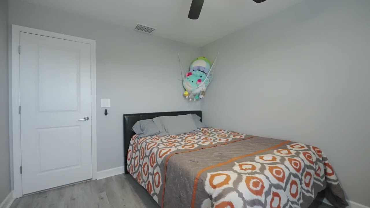 15883 Islandwalk Ave | Bradenton, FL 34211