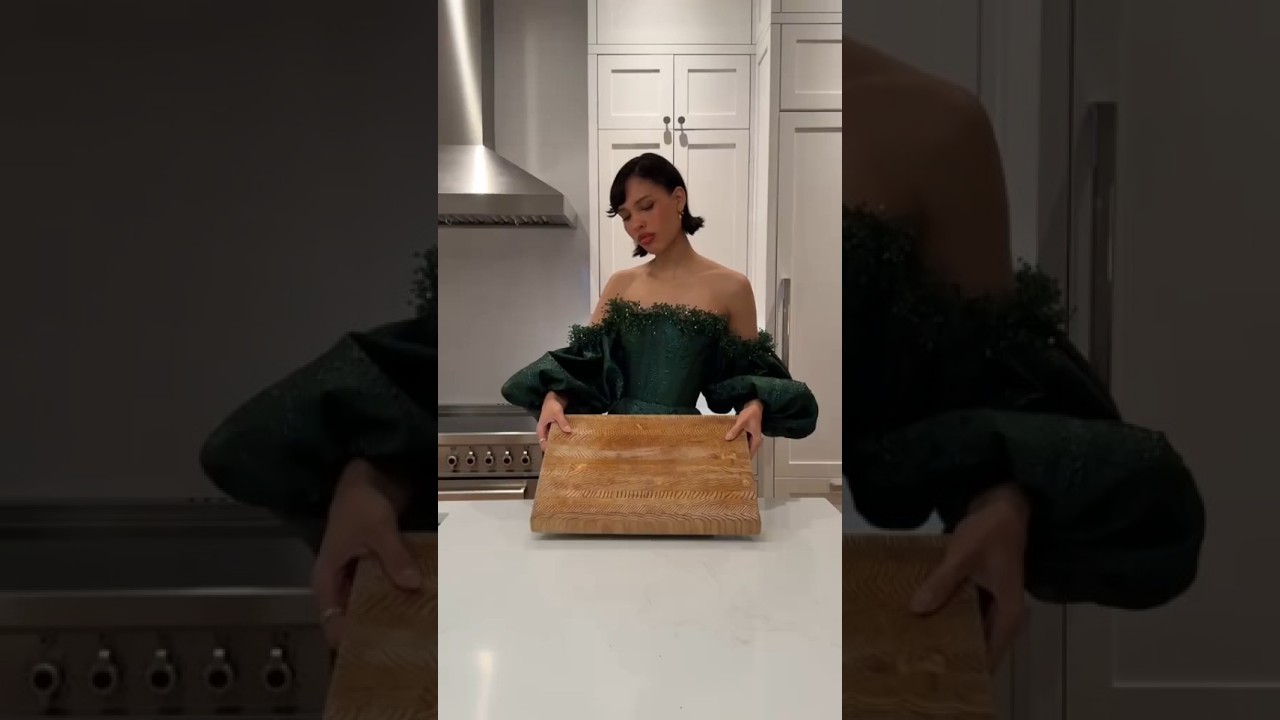 cake for whimsy lou first birthday 🎂. 