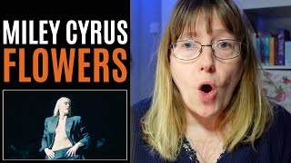 Vocal Coach Reacts to Miley Cyrus 'Flowers'