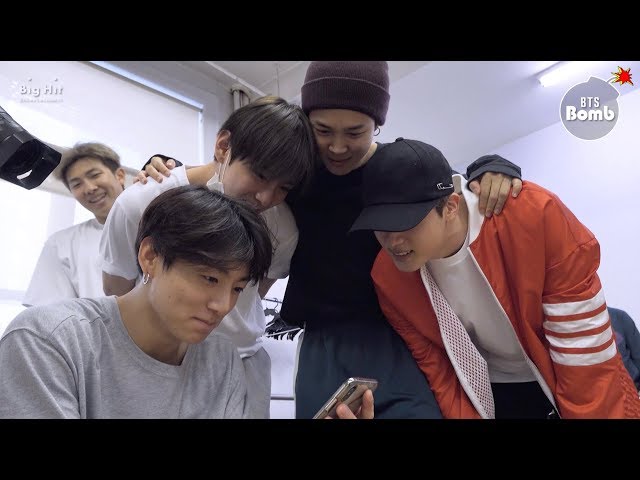 [BANGTAN BOMB] 'Skool Luv Affair' stage practice behind the scenes - BTS (방탄소년단) class=