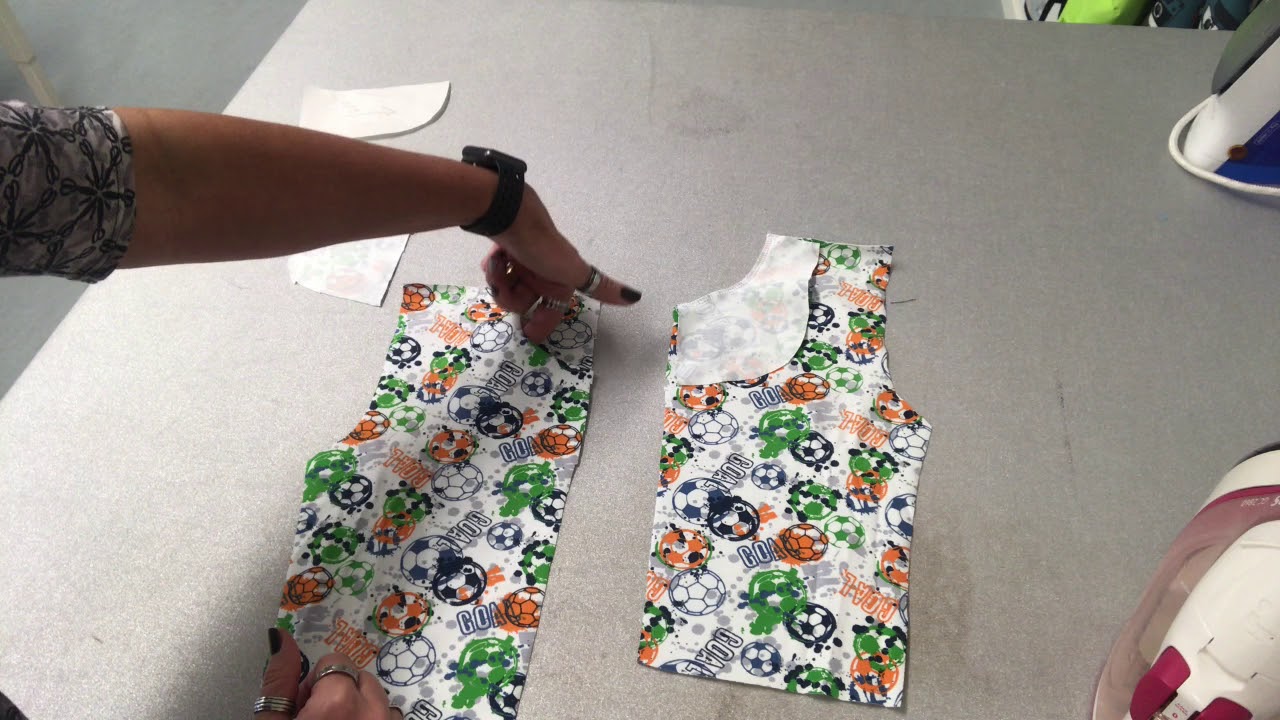 Sy ficka (fickpåse) på byxor med Jenny