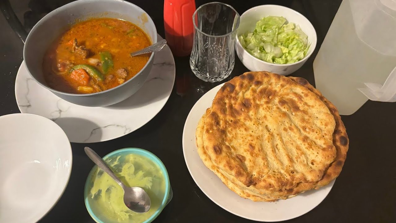 COOKING AND BAKING SOMALI FOOD