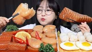 Ешьте маринованный в соевом соусе лосось и морской гребешок | Mukbang ASMR