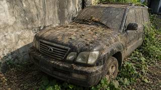 This Lexus LX470 Has 186,000 Miles… But the Interior and Paint Are Falling Apart