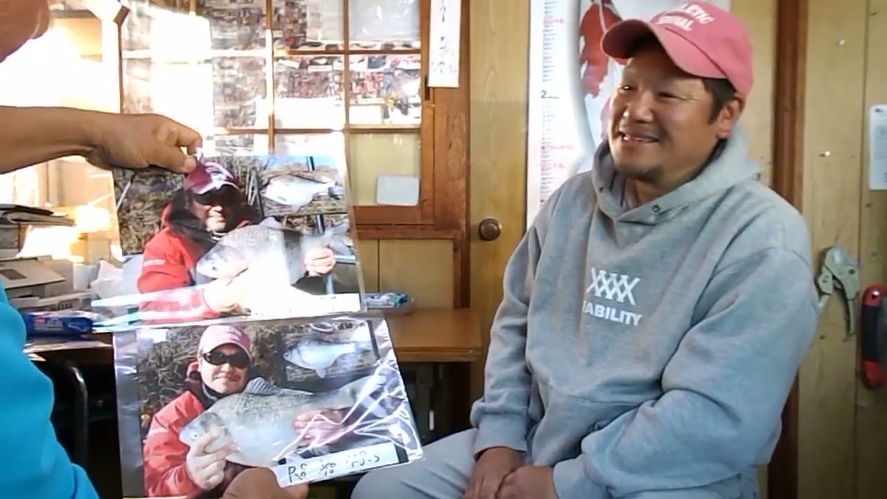 大会終了数分前に48.5cm釣り上げ優勝おめでとうございます！