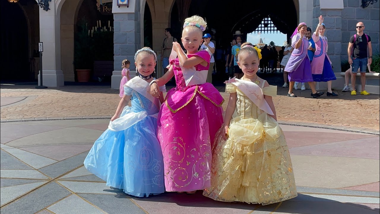 Bibbidi Bobbidi Boutique August 2023