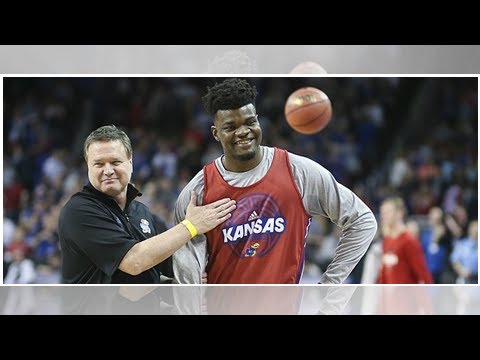 Breaking: KU's Udoka Azubuike announces return for junior year