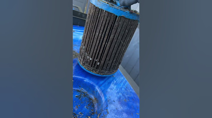 A very dirty hottub clean! 🧽 #satisfying #hottub