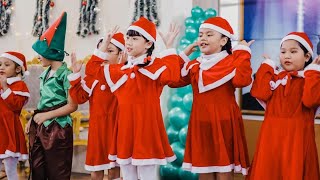 Rockin Around The Christmas Tree Jingle Bells - Christmas Medley Dance