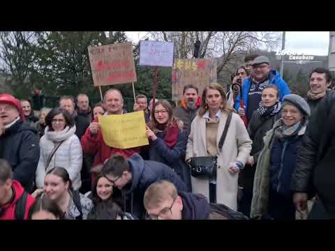 Manifestation au lycée de Lillebonne pour contester les moyens attribués pour la rentrée 2024