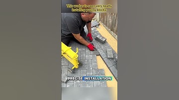 This worker is seen very neatly installing paving blocks #shorts #youtube #construction
