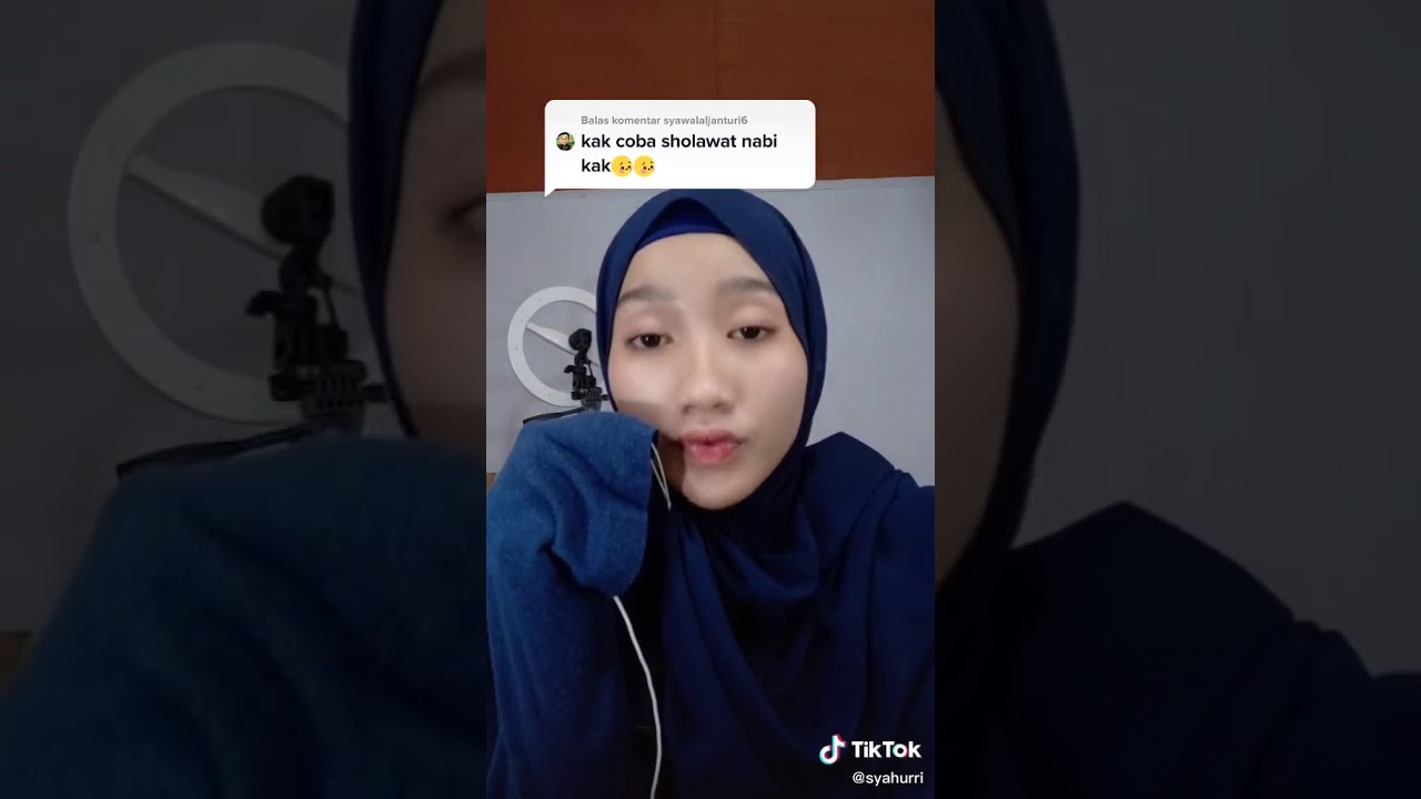 Yak allah merdunya suara kakak ini - YouTube