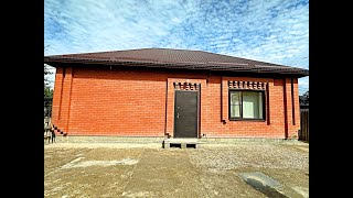 Хороший дом удобной планировки 100кв.м. 5,5 соток 3 комнаты. Краснодарский  край, город Армавир.