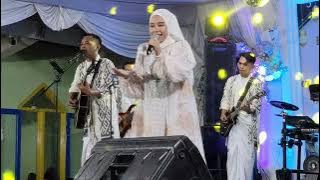 Sepohon Kayu || Hj. Wafiq Azizah