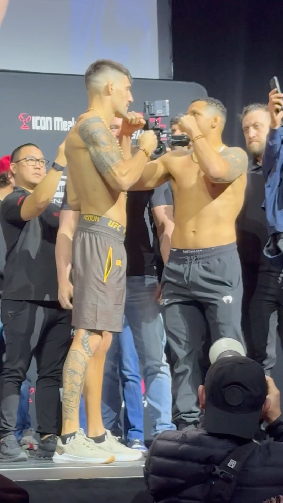 Joel Álvarez Face to Face Drakkar Klose #ufc #ufctampa #mma