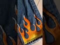 رسمت على بنطلون Shorts 