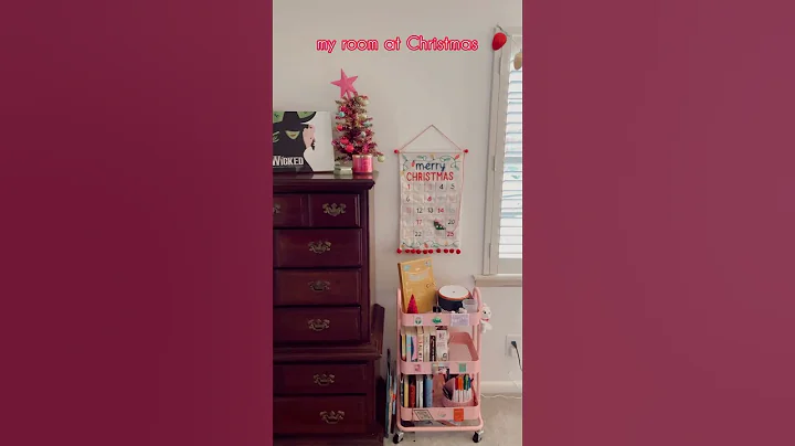 vlogmas day 3 !! here’s how I decorate my room for the holidays 🎄 #vlogmas #christmas #booktok