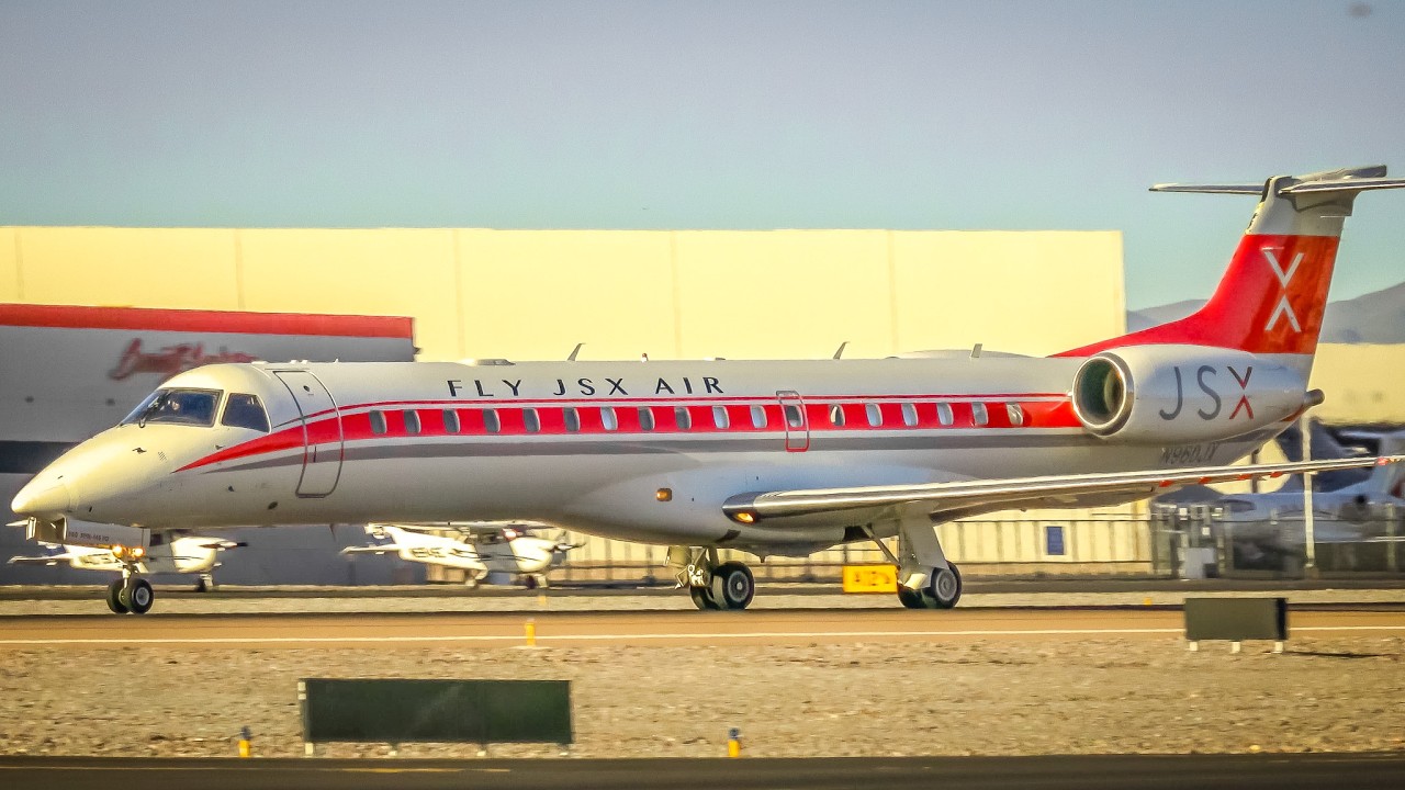 Multiple Go Arounds! Busy Private Jet Action at Scottsdale Airport