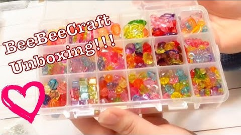 BeeBeeCraft Unboxing Sequins, holographic packaging and clear beads