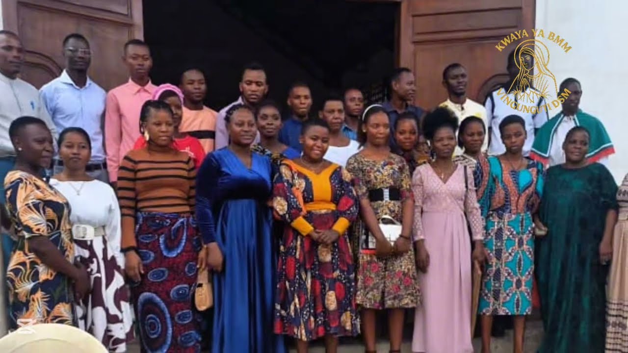 HISTORIA YA KWAYA YA BMM VINGUNGUTI DSM.