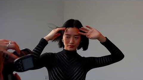 Female Model Posing 101, with Creative Producer Cate!