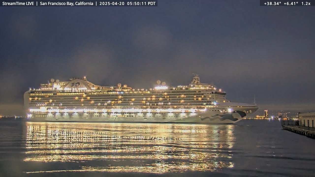 Ruby Princess at San Francisco 4-20-25