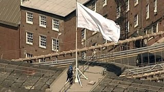 American Flags Replaced With White Flags On The Brooklyn Bridge American Flags Replaced With White Flags On The Brooklyn Bridge