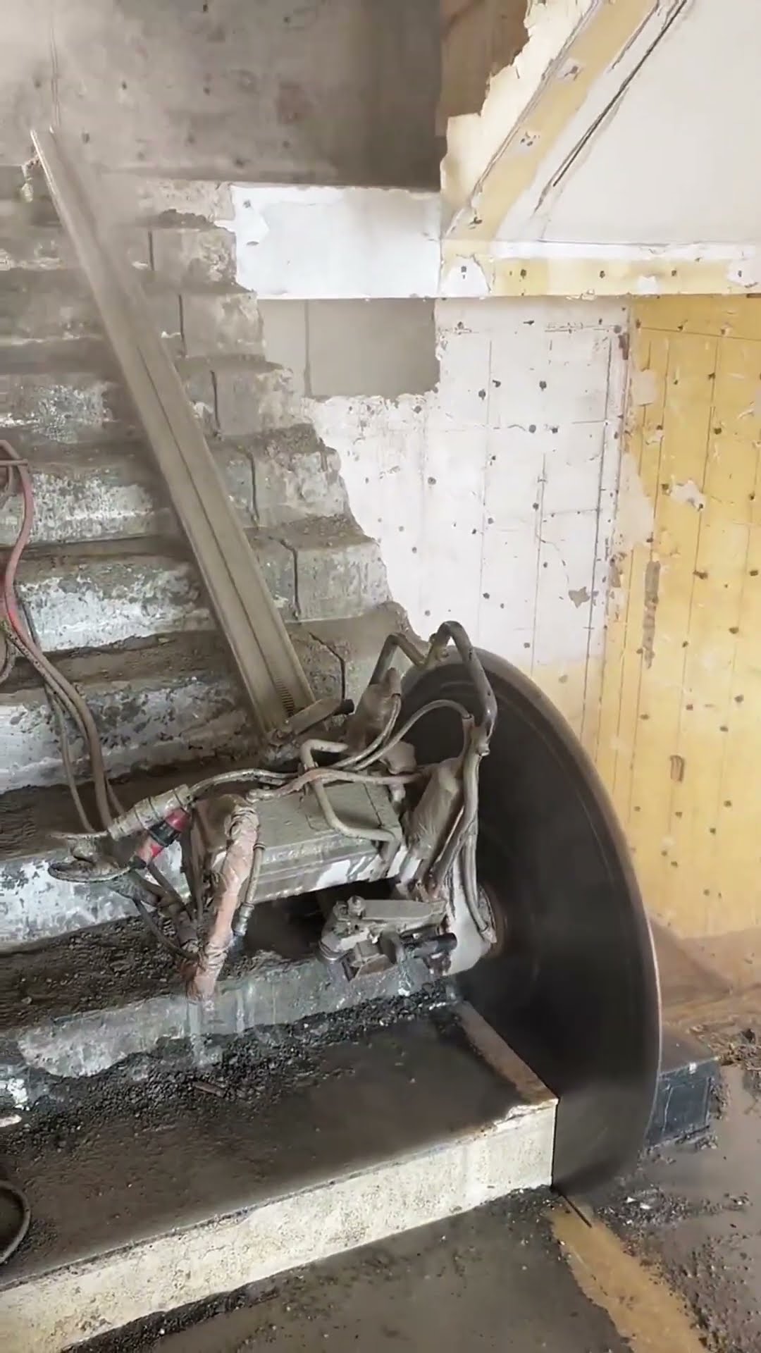 Concrete staircase removal process- Good tools and machinery make work easy