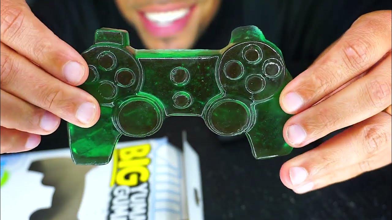 ASMR GUMMY GAMING CONTROLLER CANDY EATING MOUTH SOUNDS BIG BITES VIDEO