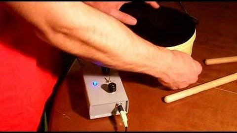 Makinda synth drum (coron ds7, synare, amdek, synfex) + delay, only selfmade.wmv