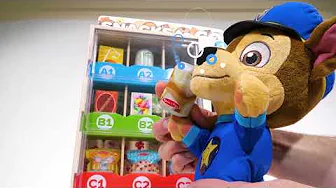 ¡Niños, juguemos y aprendamos con nuestra NUEVA máquina expendedora! =)